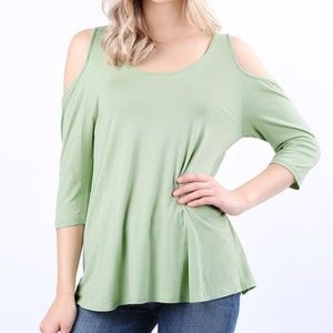 Women’s Green 3/4 Sleeve Cold Shoulder Top